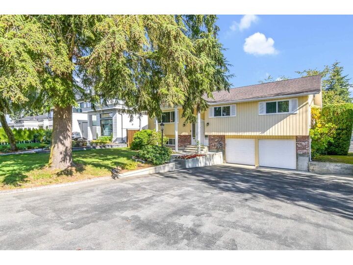 Property Photo:  5930 135 Street  BC V3X 1K9 