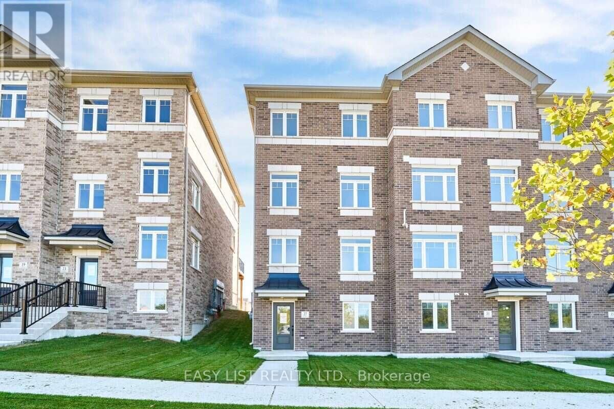 Property Photo:  27 Addyman Crescent  ON L1B 0X4 