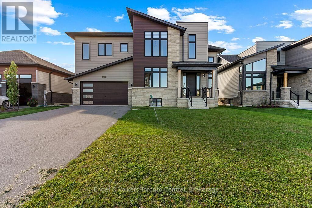 Property Photo:  125 Stoneleigh Drive  ON L9Y 4X5 