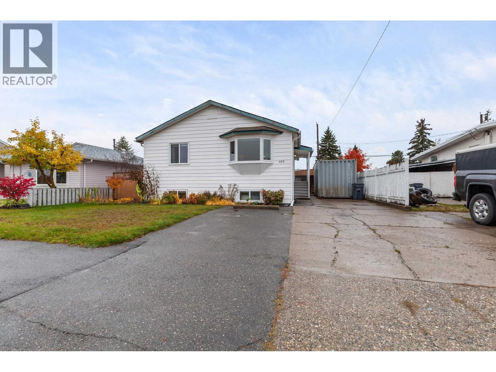 Property Photo: 905 Harper Street BC V2M 2W8