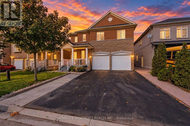 Property Photo:  7 Shadyridge Road  ON L6P 1K3 