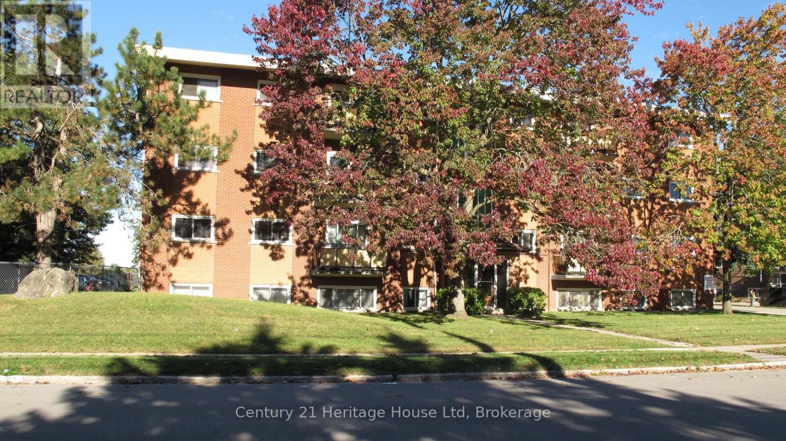 Property Photo: 16 Brant Avenue #9 ON N1E 1E7