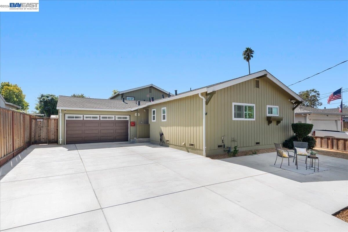 Property Photo:  2893 Kennedy St  CA 94551 