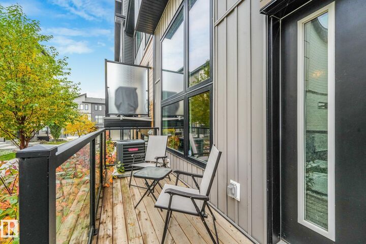 Property Photo:  50 Ebony Boulevard 65  AB T8H 2X4 