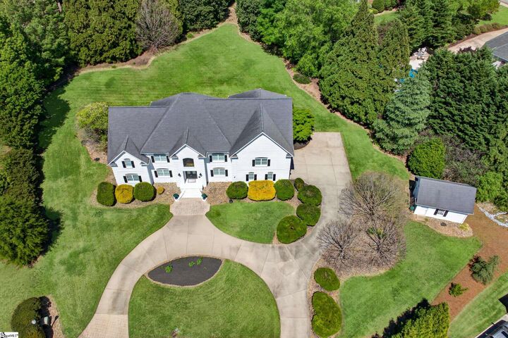 Property Photo:  108 Stratford Drive  SC 29642 