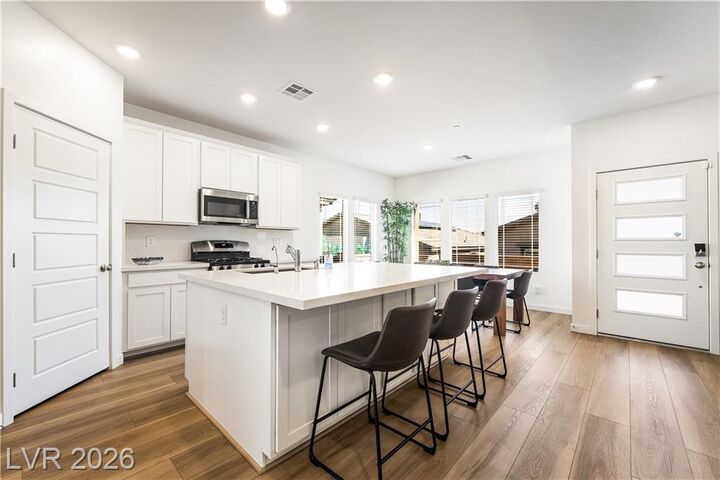 Property Photo:  392 Aravalli Crest Street  NV 89015 