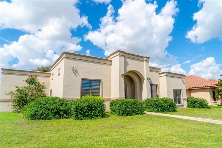 Property Photo: 3914 Tierra Escondida TX 78596