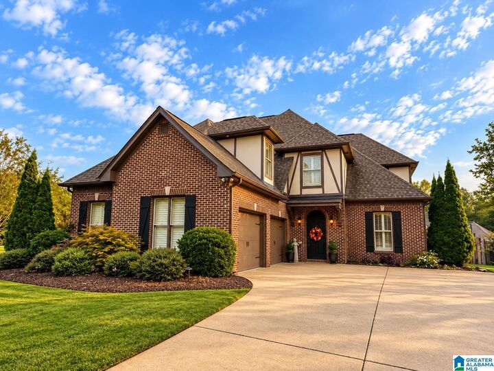 Property Photo: 1109 Greystone Parc Terrace AL 35242