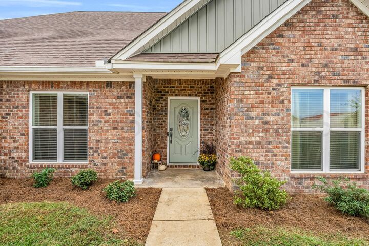 Property Photo: 211 Hornets Nest Cove MS 39766