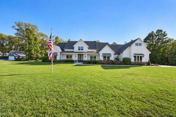 Property Photo:  21408 Gatlinburg Rd.  TX 75757 