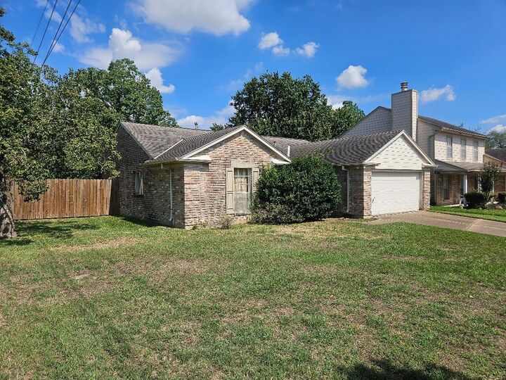 Property Photo: 22818 Planters House Court TX 77449