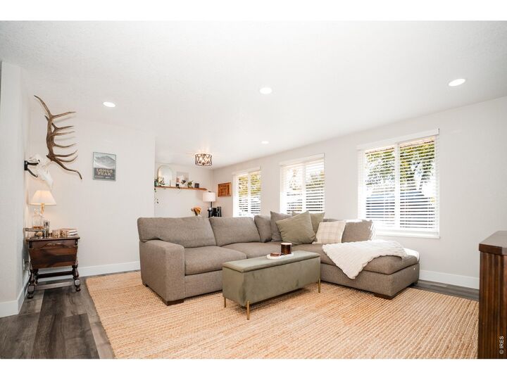 Property Photo: 426 Thistle Pl CO 80504