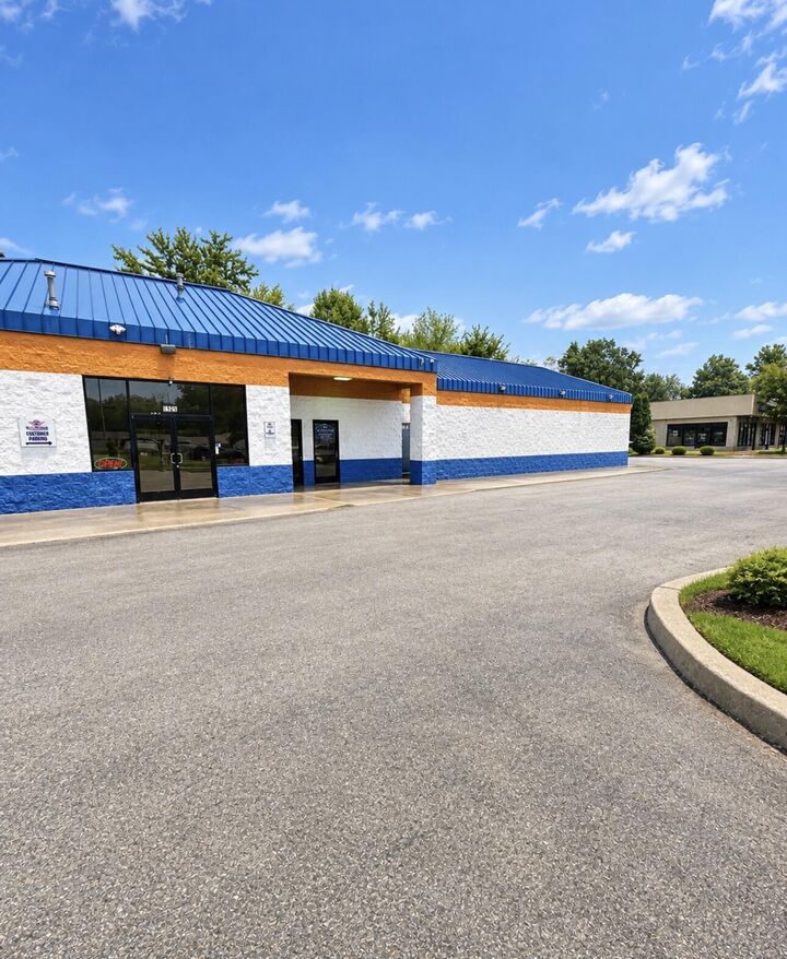 Property Photo:  1709 N Broadway  KY 40505 
