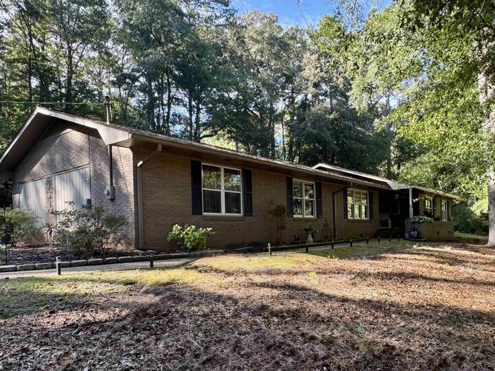 Property Photo:  1100 Phelps Road  GA 30642 