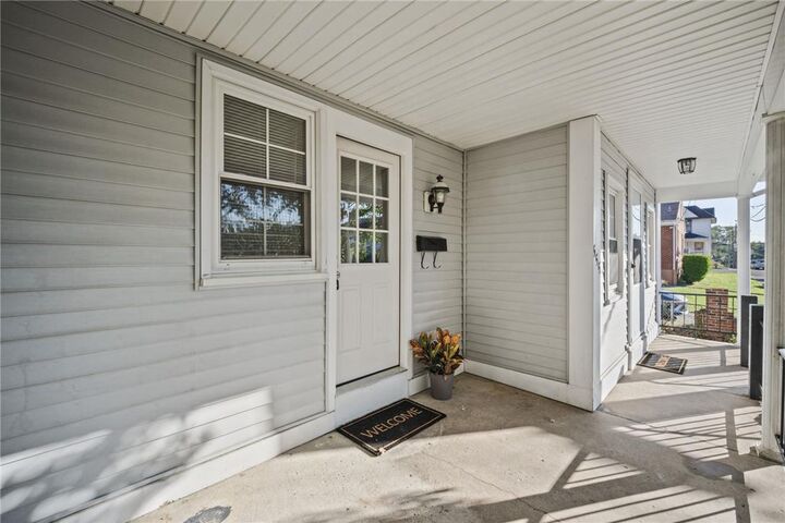 Property Photo:  555 E Garrison Street  PA 18018 