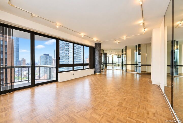 Property Photo: 167 E 61st Street 28E NY 10065