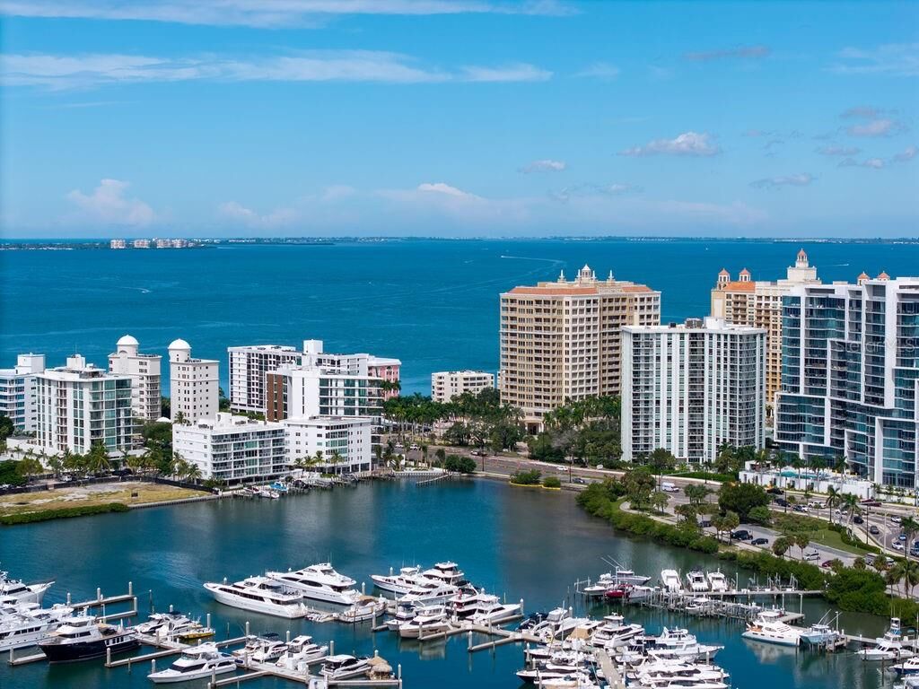 Property Photo:  35 Watergate Drive 804  FL 34236 