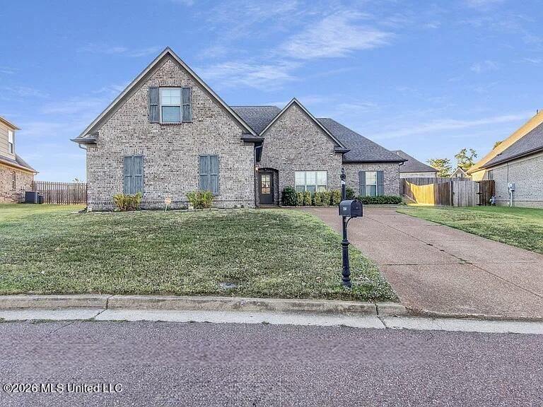 Property Photo:  2568 Summer Knoll Drive  MS 38672 