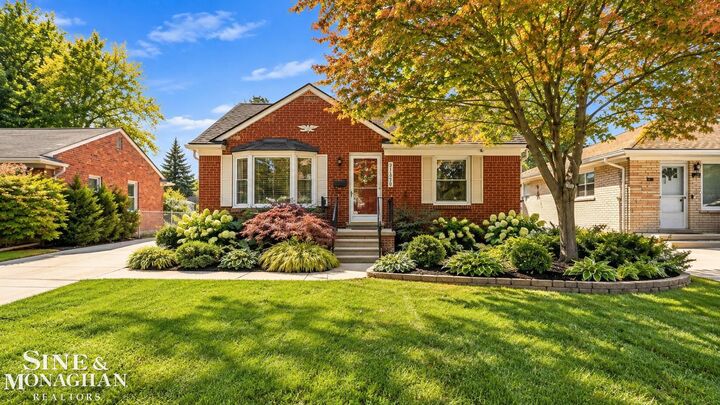 Property Photo:  21626 Statler Street  MI 48081 