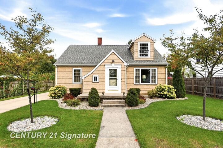 Property Photo: 2720 Schemm Street MI 48602