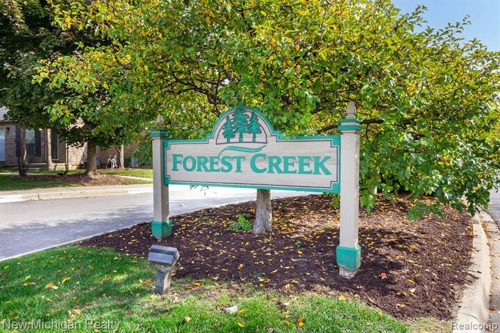 Property Photo:  3048 Forest Creek Court 48  MI 48108 5215 