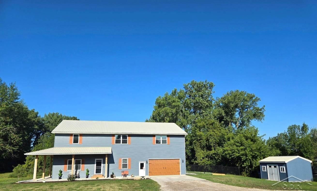 Property Photo: 6785 N Michigan Road MI 48604
