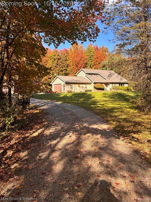 Property Photo:  2525 E Deckerville Road  MI 48723 9370 