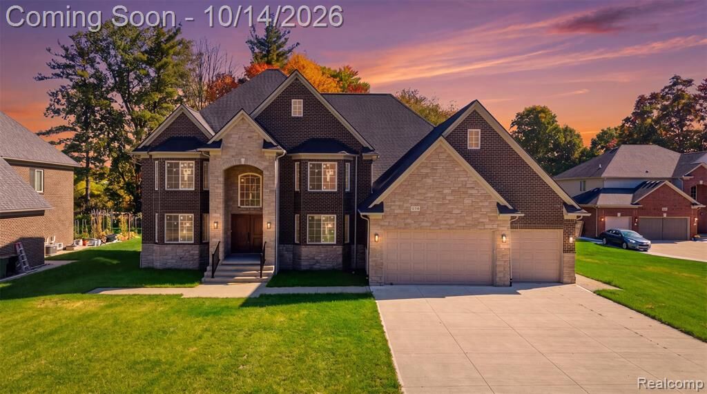 Property Photo:  56350 Willow Creek Boulevard  MI 48316 1172 