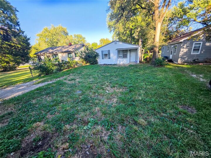 Property Photo: 9730 Balboa Drive MO 63136