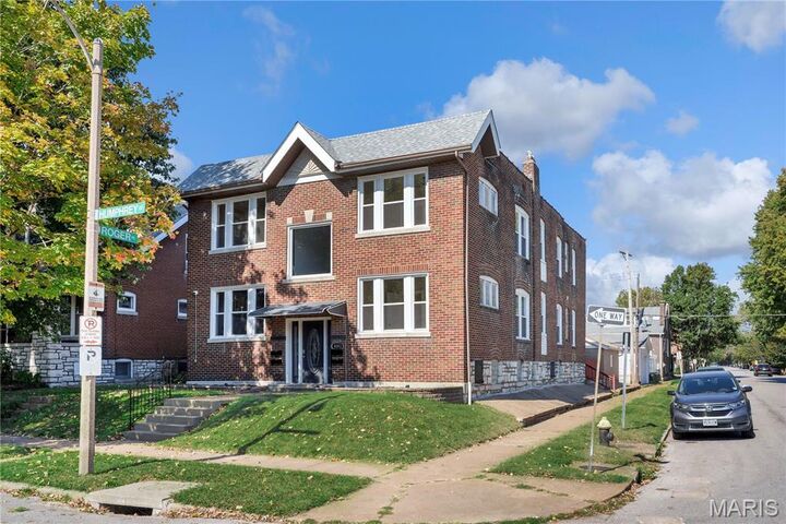 Property Photo: 4003 Humphrey Street 2E MO 63116
