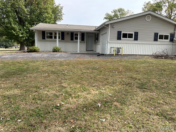 Property Photo: 112 Kassing Avenue IL 62208