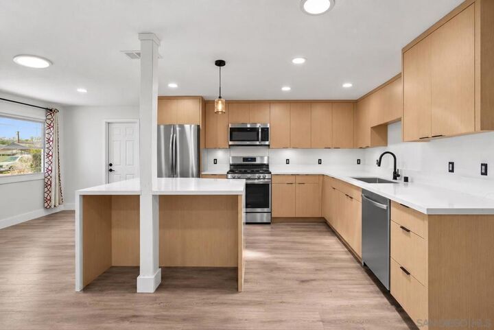 Property Photo:  801 Broadview St  CA 91977 