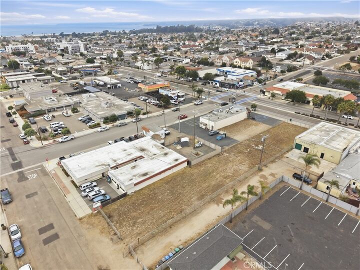 Property Photo:  838 W Grand Ave  CA 93433 