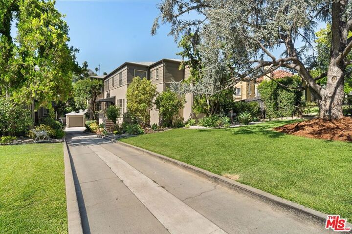 Property Photo:  2612 Locksley Place  CA 90039 