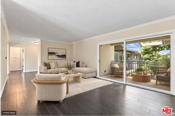 Property Photo: 3220 Merrill Drive 18 CA 90503