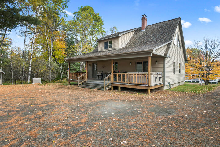Property Photo:  31 Rangeley Avenue  ME 04970 