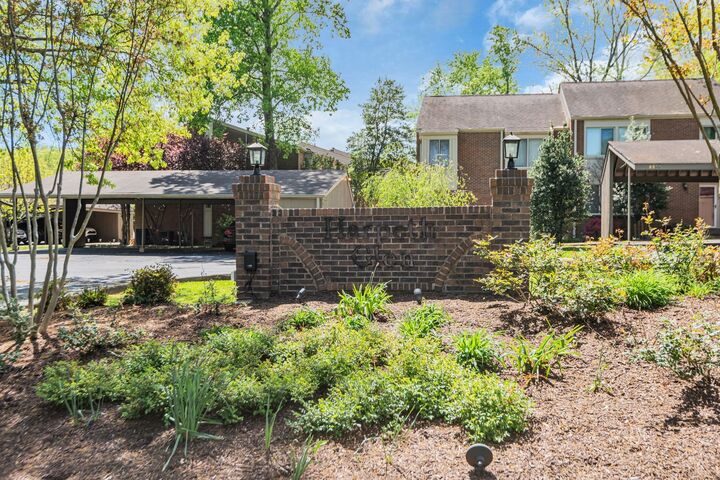 Property Photo:  6935 Highland Park Dr  TN 37205 