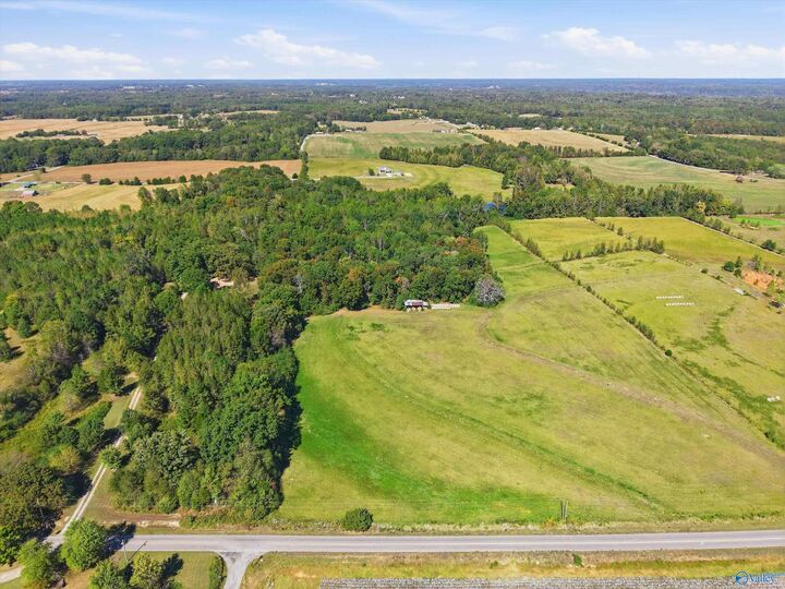 Property Photo:  10.3 Acres Stinnett Hollow Road  AL 35614 