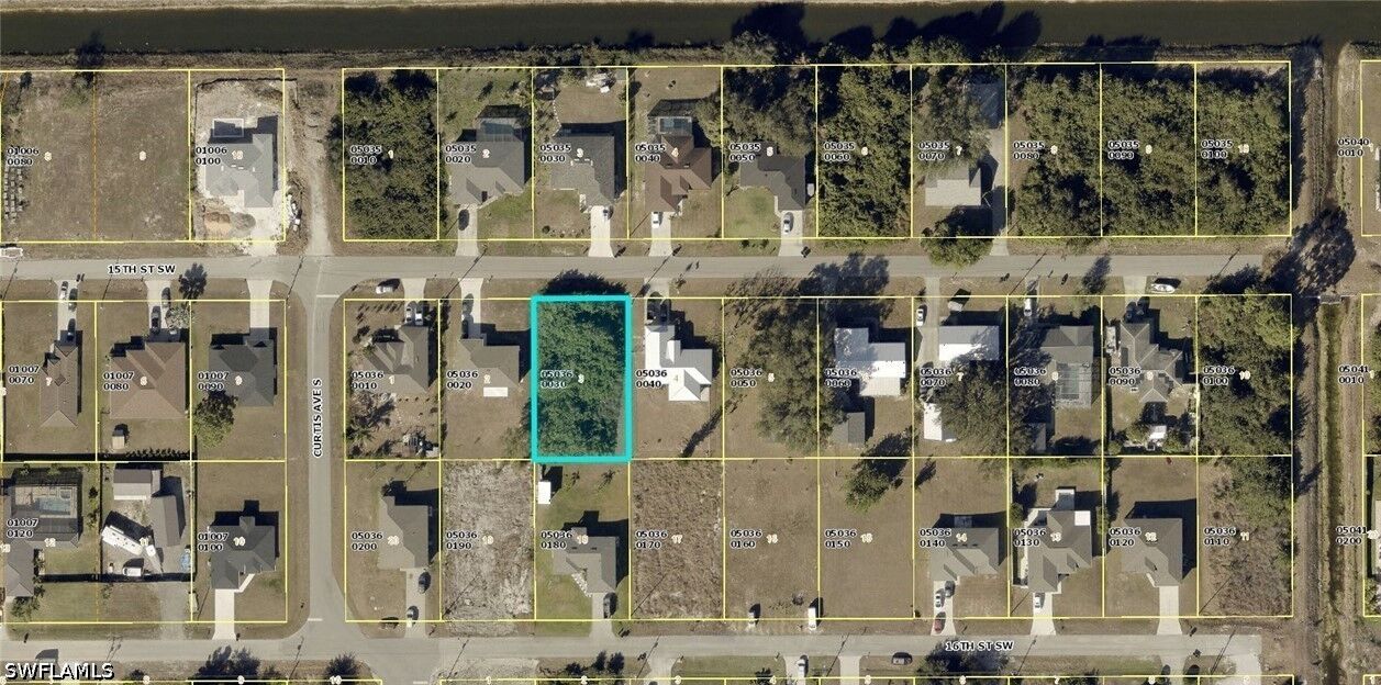 Property Photo:  4015 15th Street SW  FL 33976 