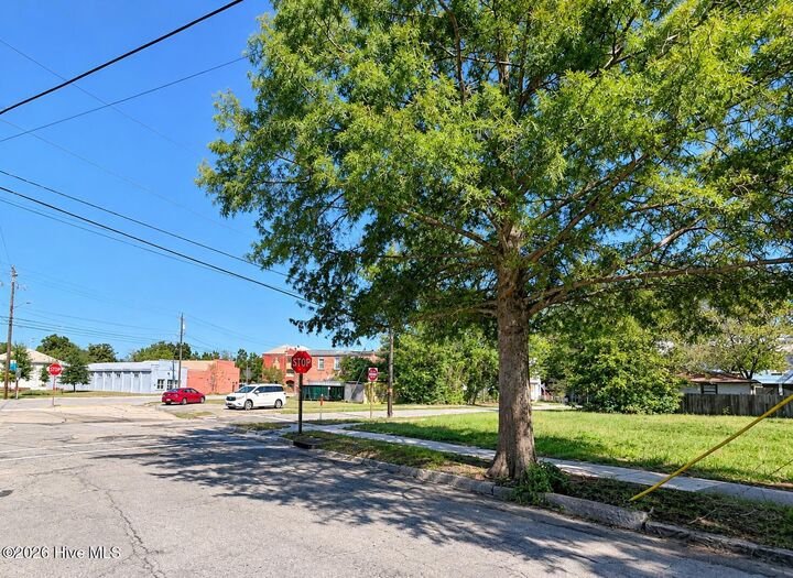 Property Photo: 719 Tract 2 New Street NC 28560