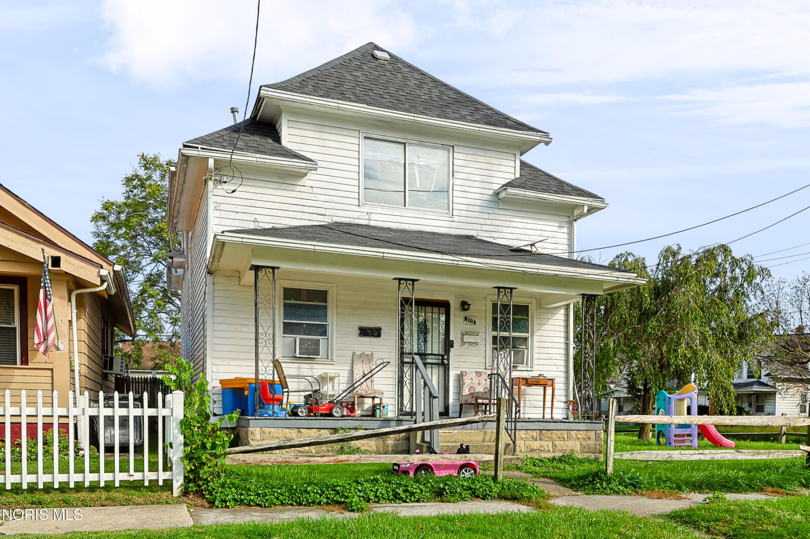 Property Photo: 3104 Franklin Avenue OH 43608