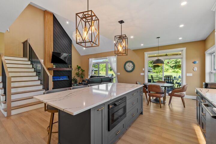 Property Photo:  467 Blane Circle  NH 03275 