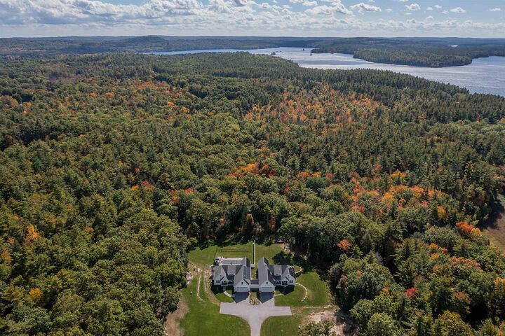 Property Photo:  71 Dollard Road  NH 03032 