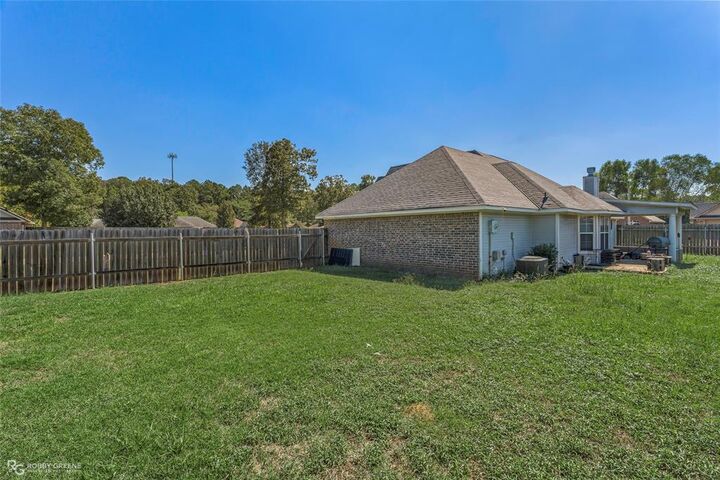 Property Photo: 601 Alex Way LA 71037