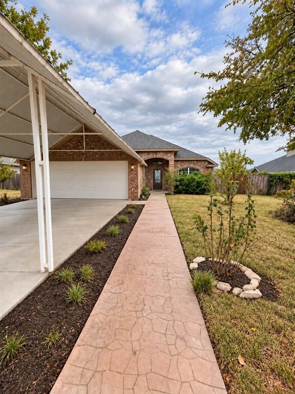 Property Photo:  105 Johnson Lane  TX 76645 