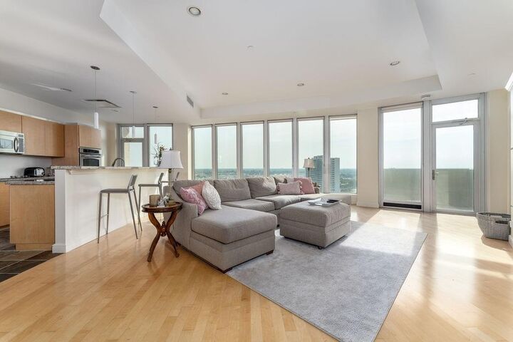 Property Photo:  5900 Mosteller Drive 81  OK 73112 