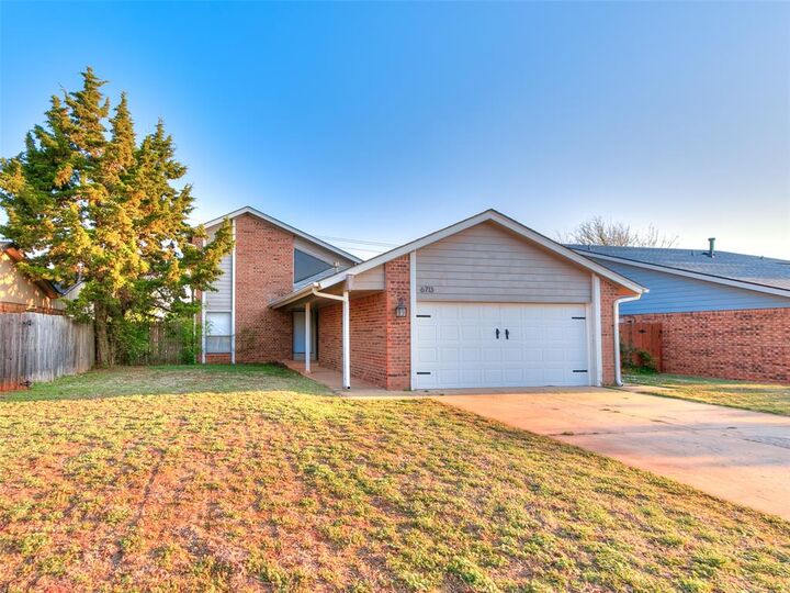 Property Photo:  6713 Bayberry Drive  OK 73162 