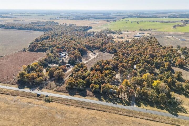Property Photo: 16435 W Crescent Dover Road OK 73028