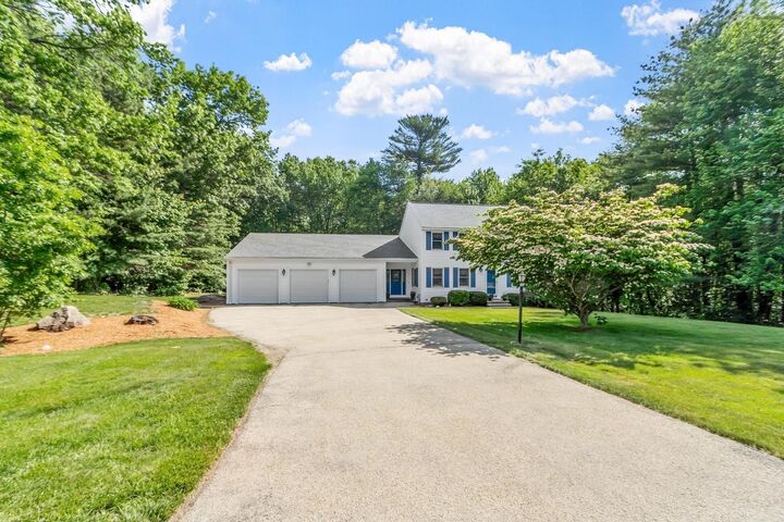 Property Photo: 47 Sequoia Dr MA 01879
