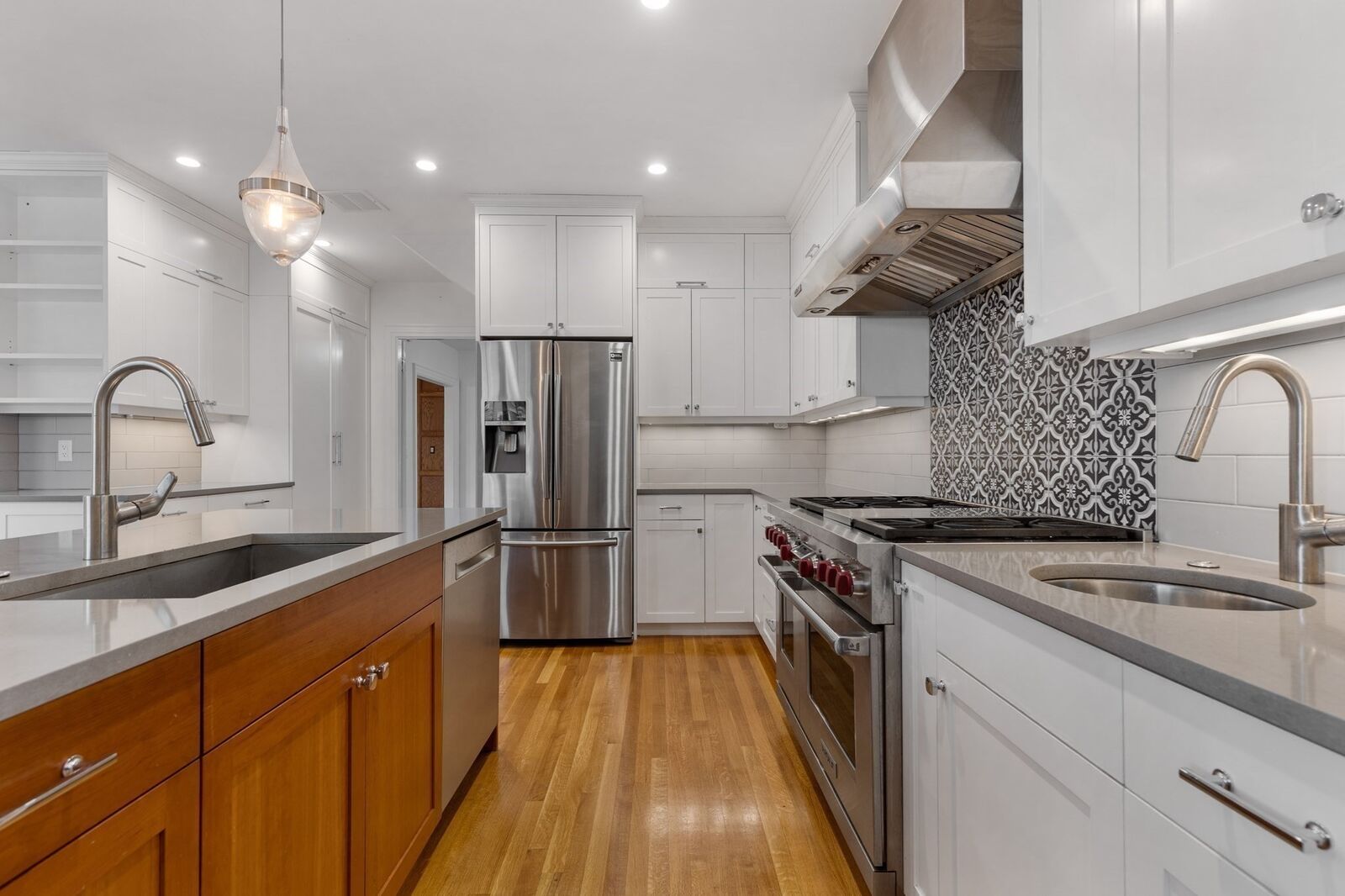 Property Photo: 191 Davis Avenue MA 02445